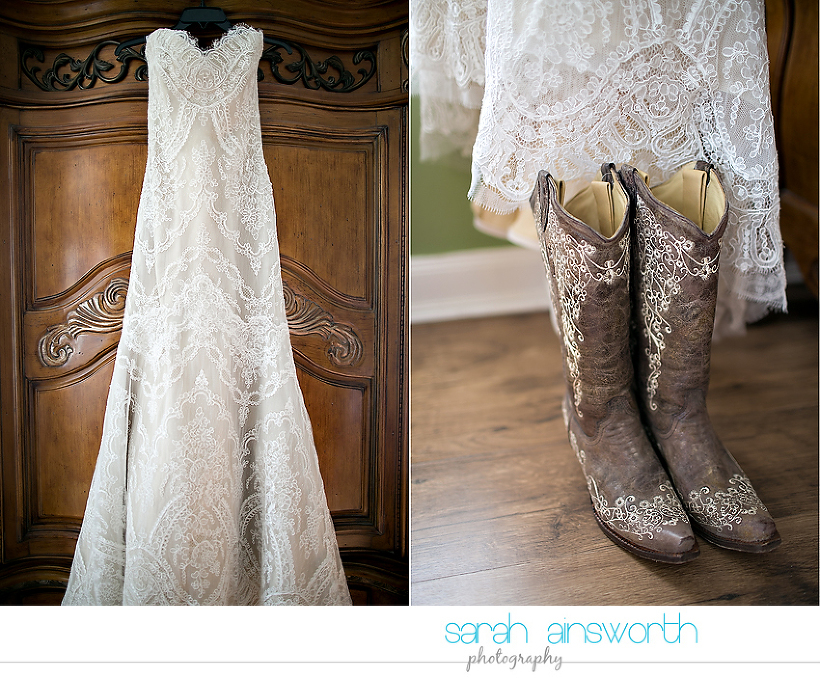 houston-wedding-photographer-rustic-chic-wedding-vintage-diy-wedding-chelsea-tucker01