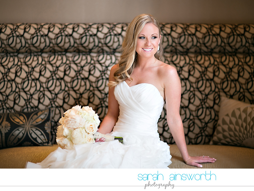 houston-wedding-photography-crystal-ballroom-wedding-bridals-rice-hotel-cindy001