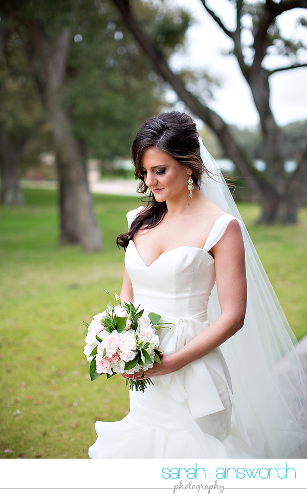 houston-wedding-photographer-houston-oaks-country-club-bridal-portraits-kelly016