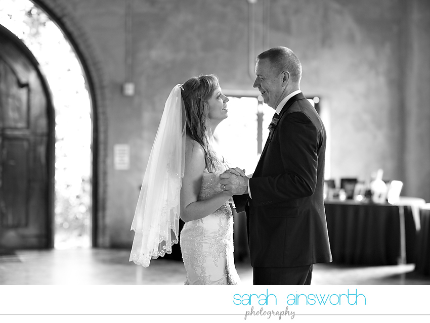 montgomer-wedding-photographer-olde-dobbin-station-wedding-amanda-brenton0060