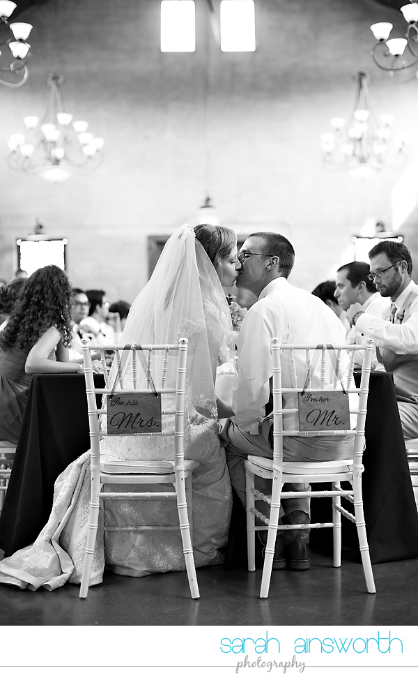 montgomer-wedding-photographer-olde-dobbin-station-wedding-amanda-brenton0061