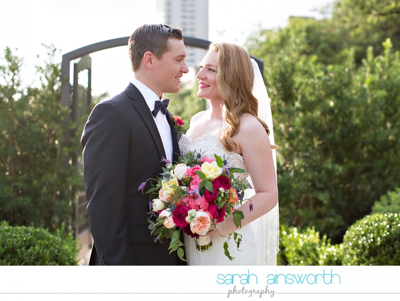 houston-wedding-photographer-mcgovern-centennial-gardens-petroleum-club-of-houston-wedding-sydney-joey0029