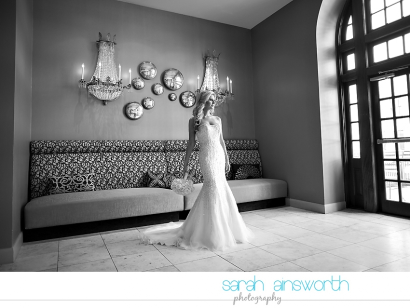 houston-wedding-photographer-crystal-ballroom-wedding-houston-bridals-downtown-houston-wedding-rice-hotel-sarah001