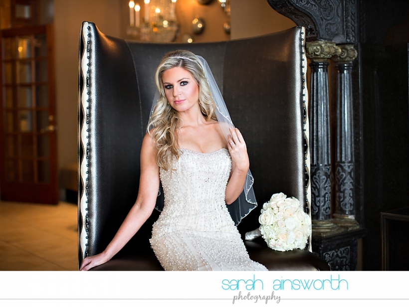 houston-wedding-photographer-crystal-ballroom-wedding-houston-bridals-downtown-houston-wedding-rice-hotel-sarah002