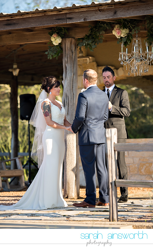 tomball-wedding-photographer-moffitt-oaks-wedding-photographer-rustic-houston-venue27