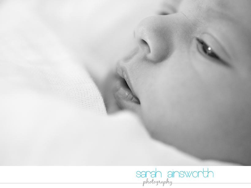 houston-lifestyle-newborn-photography-robyn-tyler06