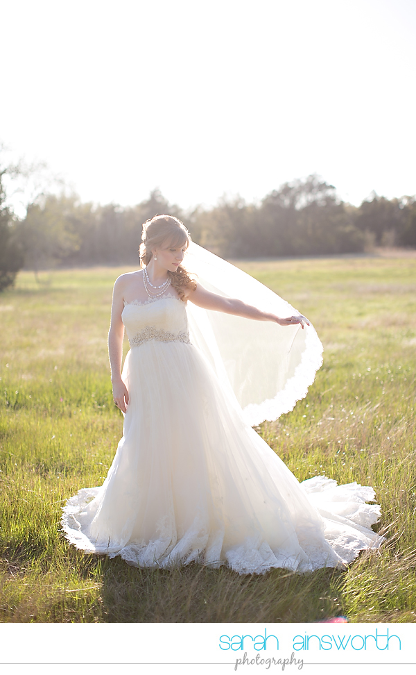 houston wedding photographer | alyssa’s bridals at the prairie » Sarah ...